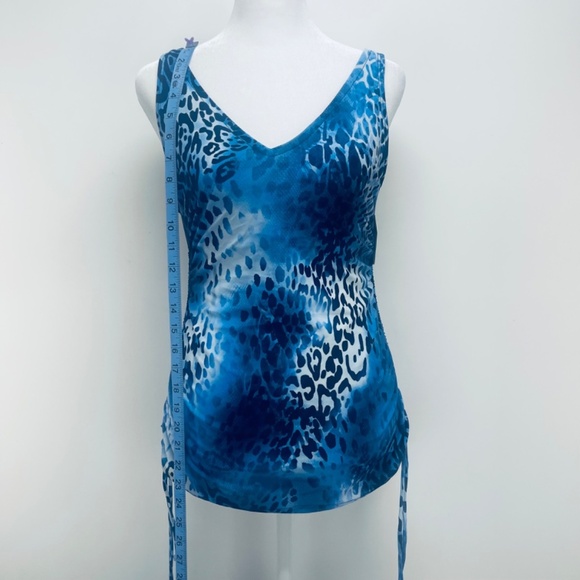 Croft & Barrow Women’s Animal Print Swimsuit Tankini Blue Sz 8D Slimmer New - Picture 6 of 10